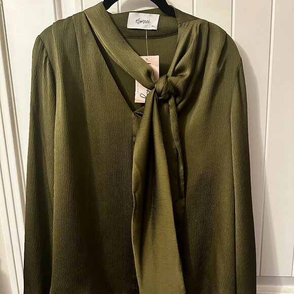 esaméé Tops - Esmaèè dark green blouse